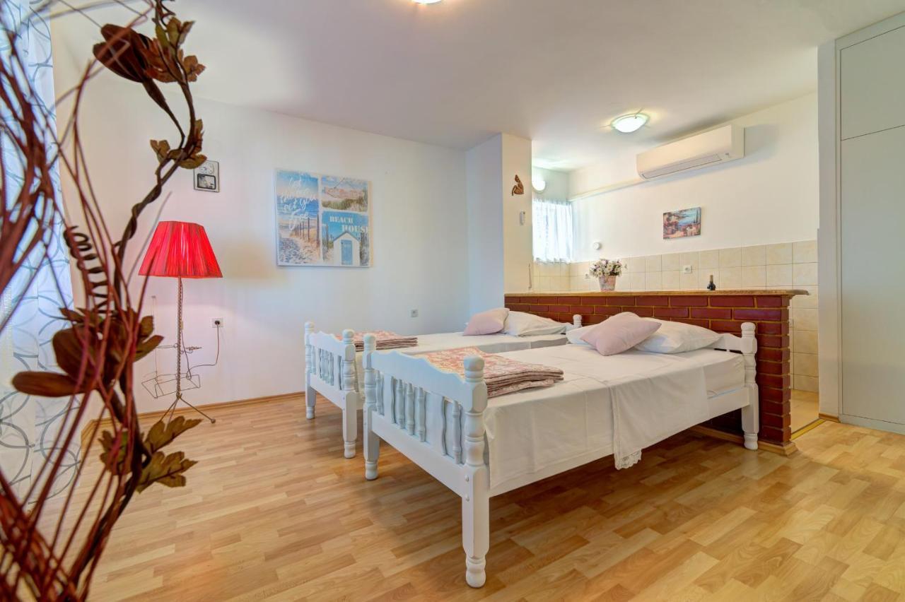 Apartments By The Beach Adela Senj Senj  Exterior photo